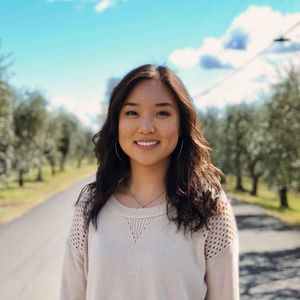 Meet your Posher, Jacqueline